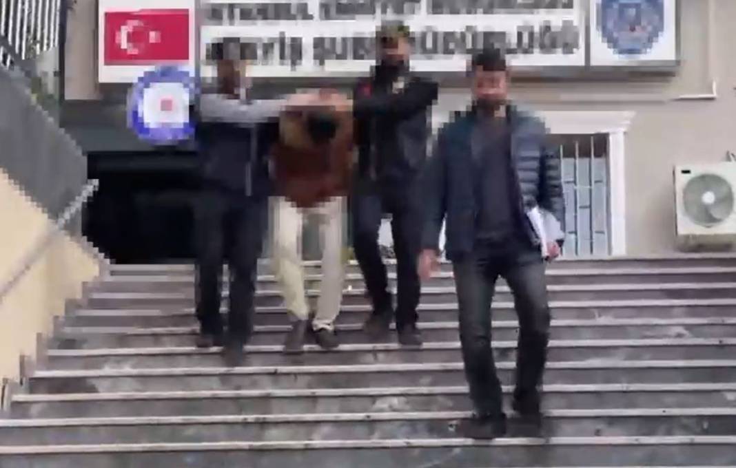 Akşam akşam büyük bıçaklı kavga! 4